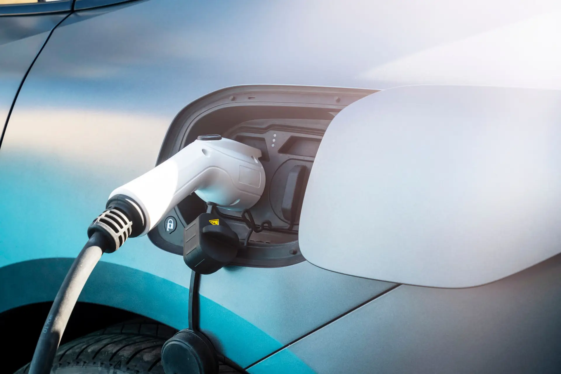 Introduction to Electric Vehicle Systems